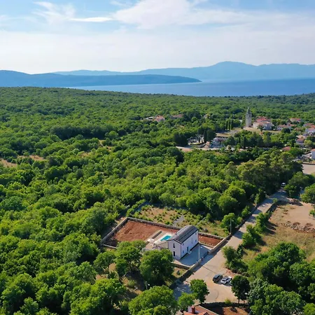 Aurora Villa